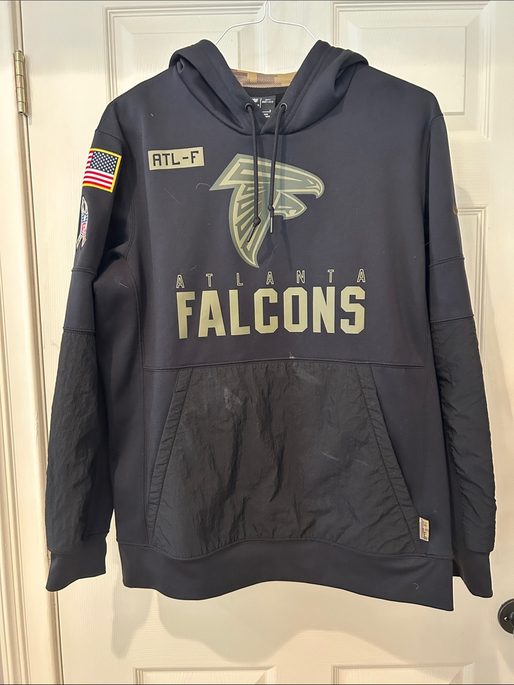 NFL Nike Black Dri-FIT Pullover Hoodie with Olive Lining. Salute to Svc